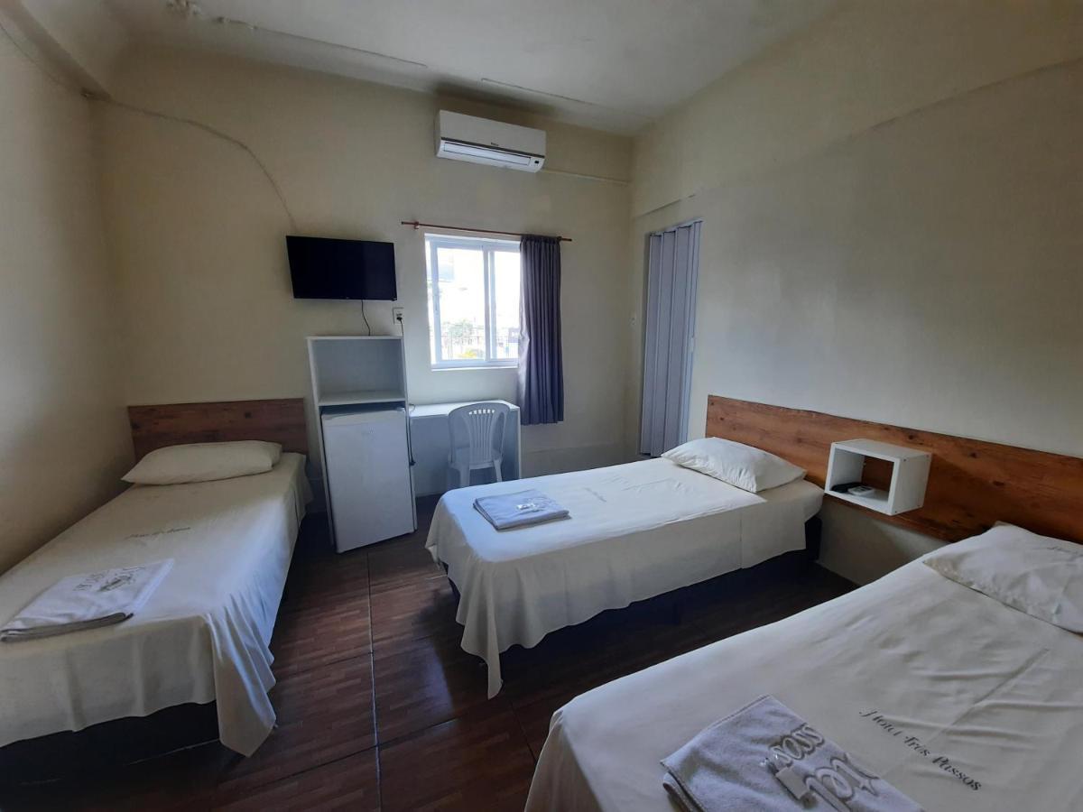 Hotel Tres Passos - Prox Ao Aeroporto E Rodoviaria Порту-Алегрі Екстер'єр фото