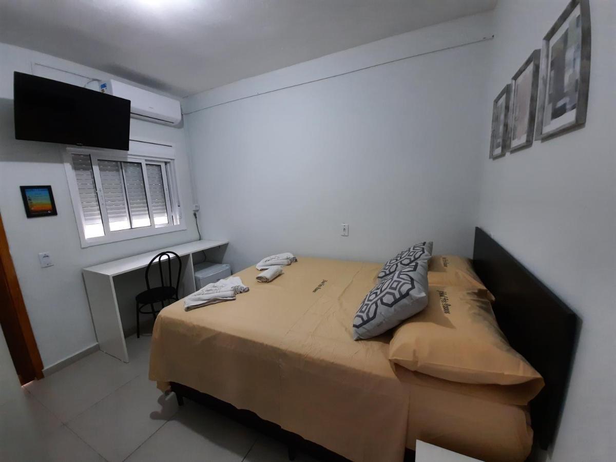 Hotel Tres Passos - Prox Ao Aeroporto E Rodoviaria Порту-Алегрі Екстер'єр фото