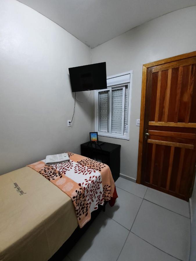 Hotel Tres Passos - Prox Ao Aeroporto E Rodoviaria Порту-Алегрі Екстер'єр фото