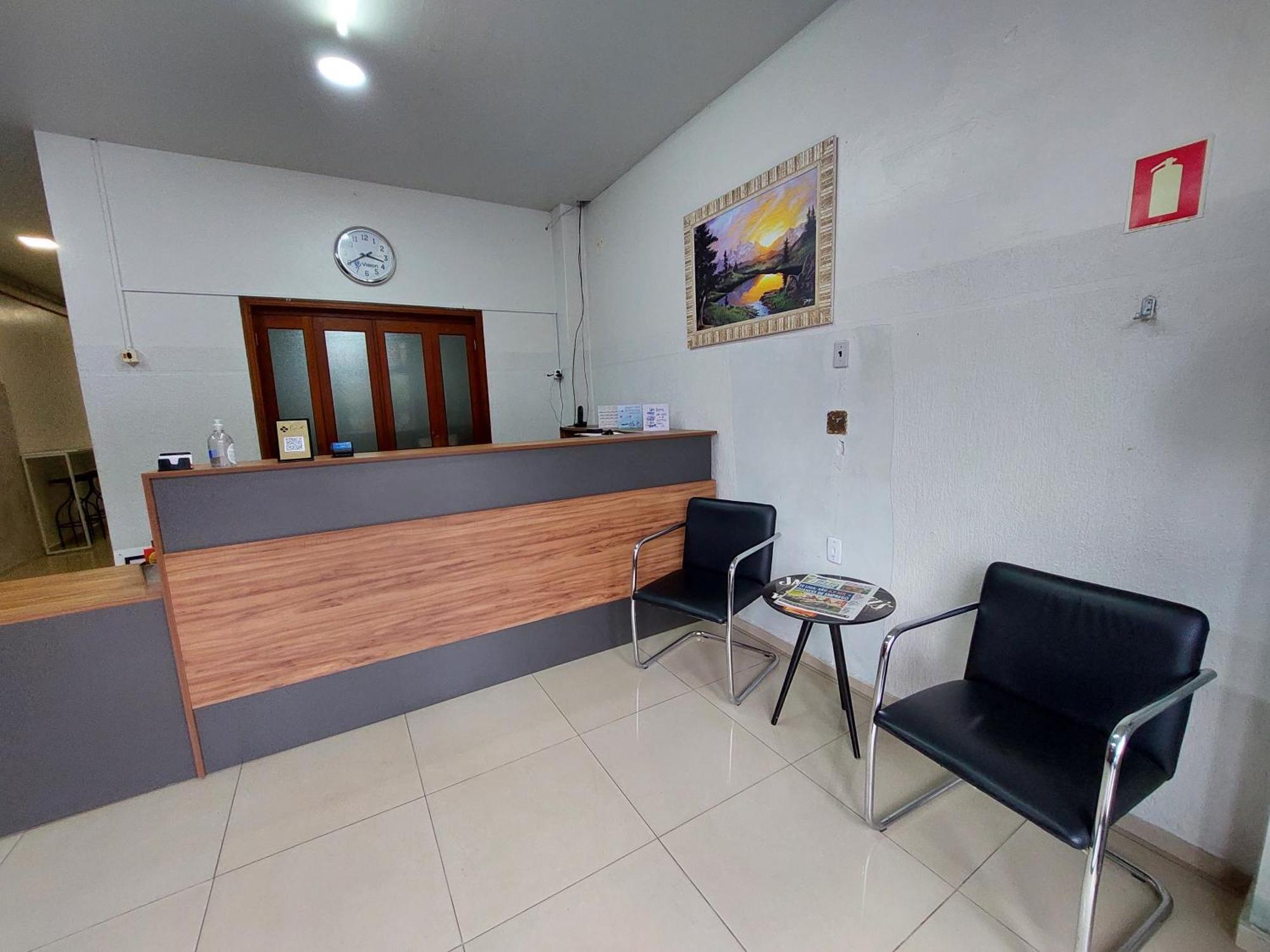 Hotel Tres Passos - Prox Ao Aeroporto E Rodoviaria Порту-Алегрі Екстер'єр фото